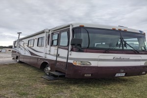 Used 2001 HOLIDAY RAMBLER Endeavor 38CDS Class A