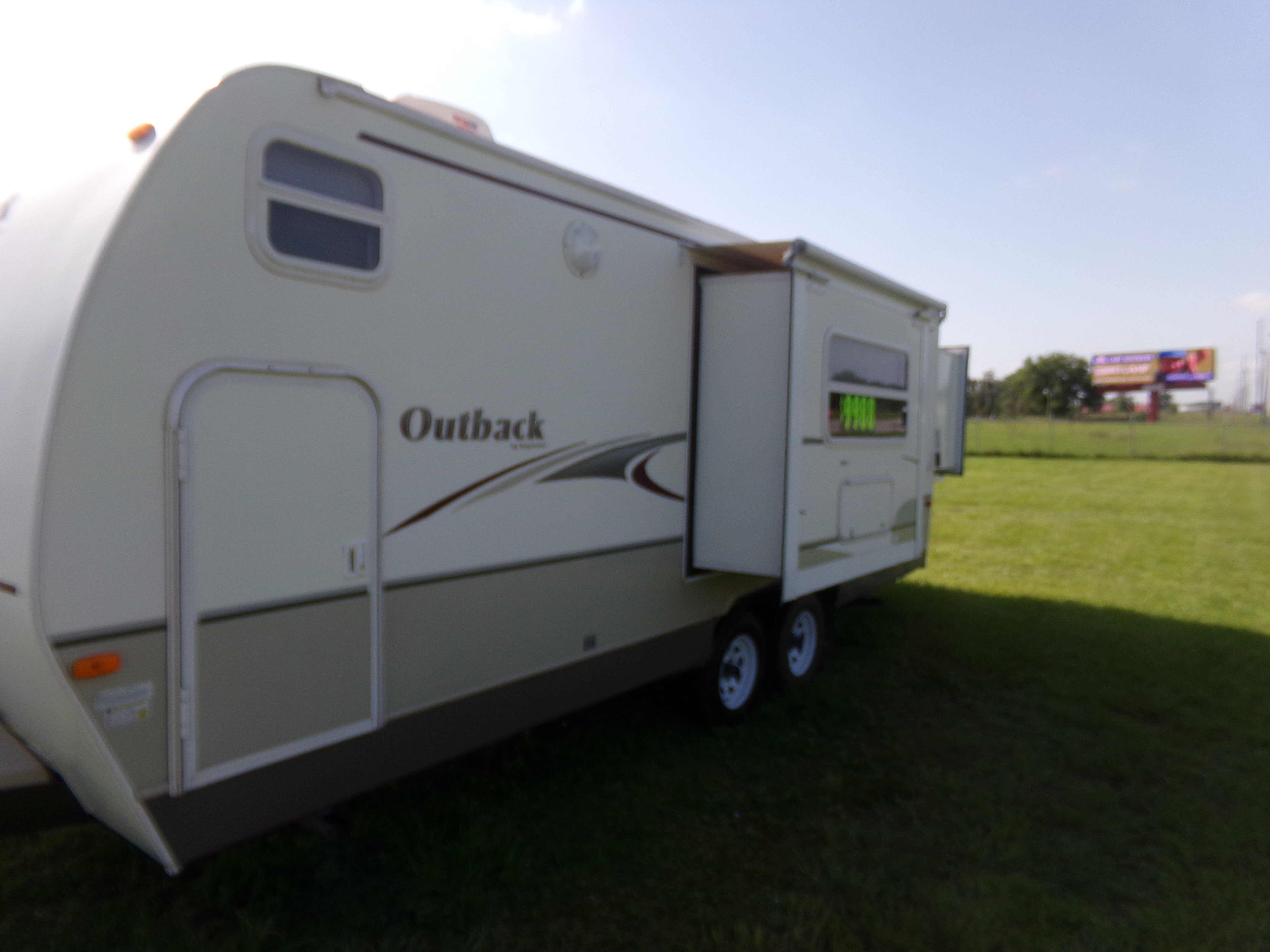 28 ft view travel trailer